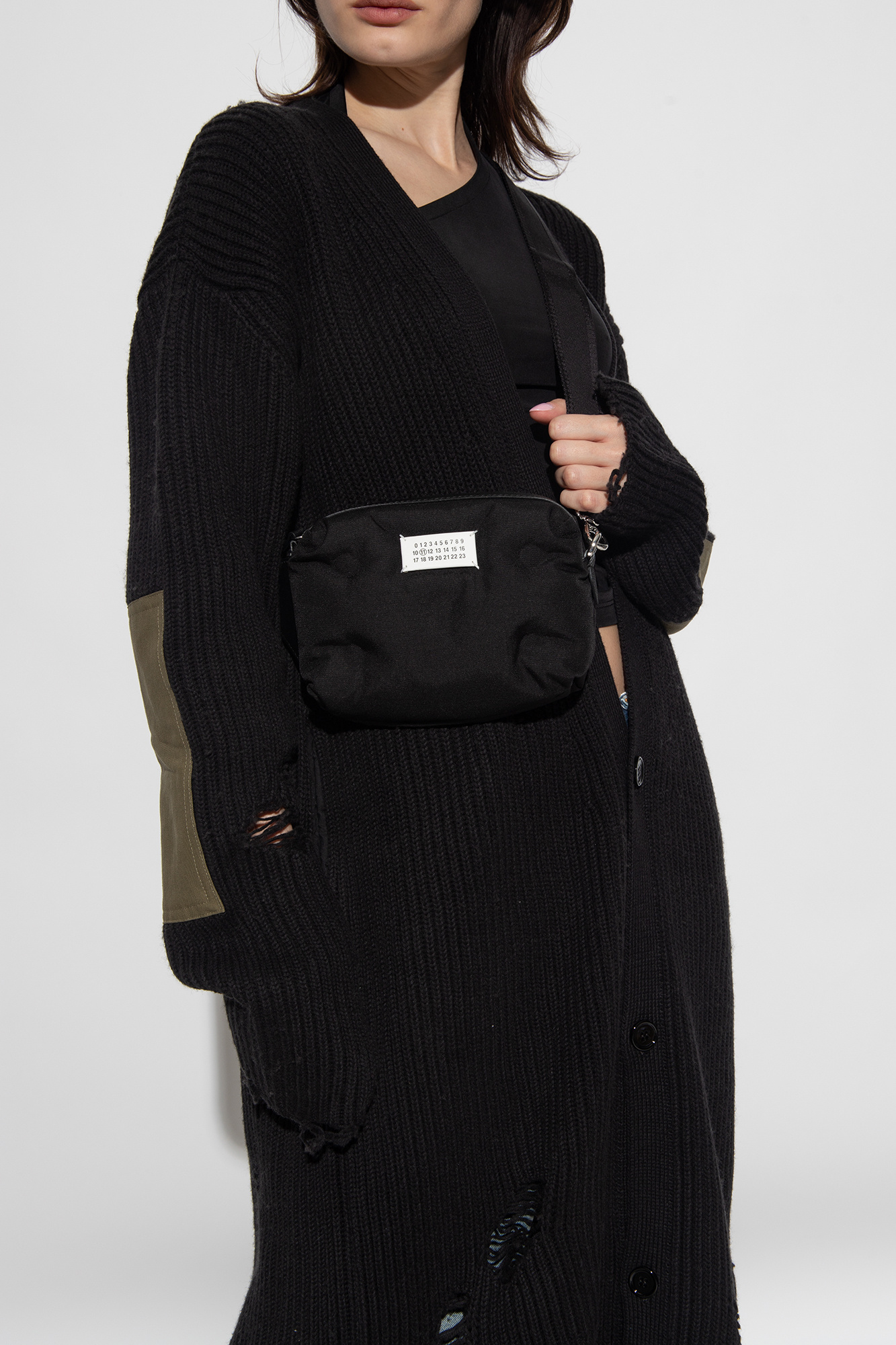 ショルダーバッグ・ポシェット MAISON MARGIELA Men Shoulder bag Black SB2WD0076P4348 T8013 Maison Margiela MAISON MARGIELA メゾンマルジェラ ショルダー
